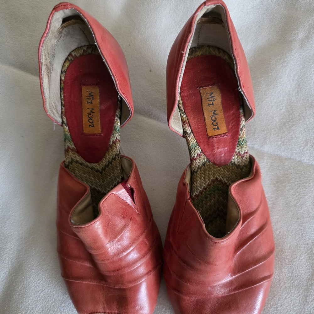Miz Mooz Walker Red Leather Open Toe Slip-on Shoessize 6.5 - Picture 7 of 12
